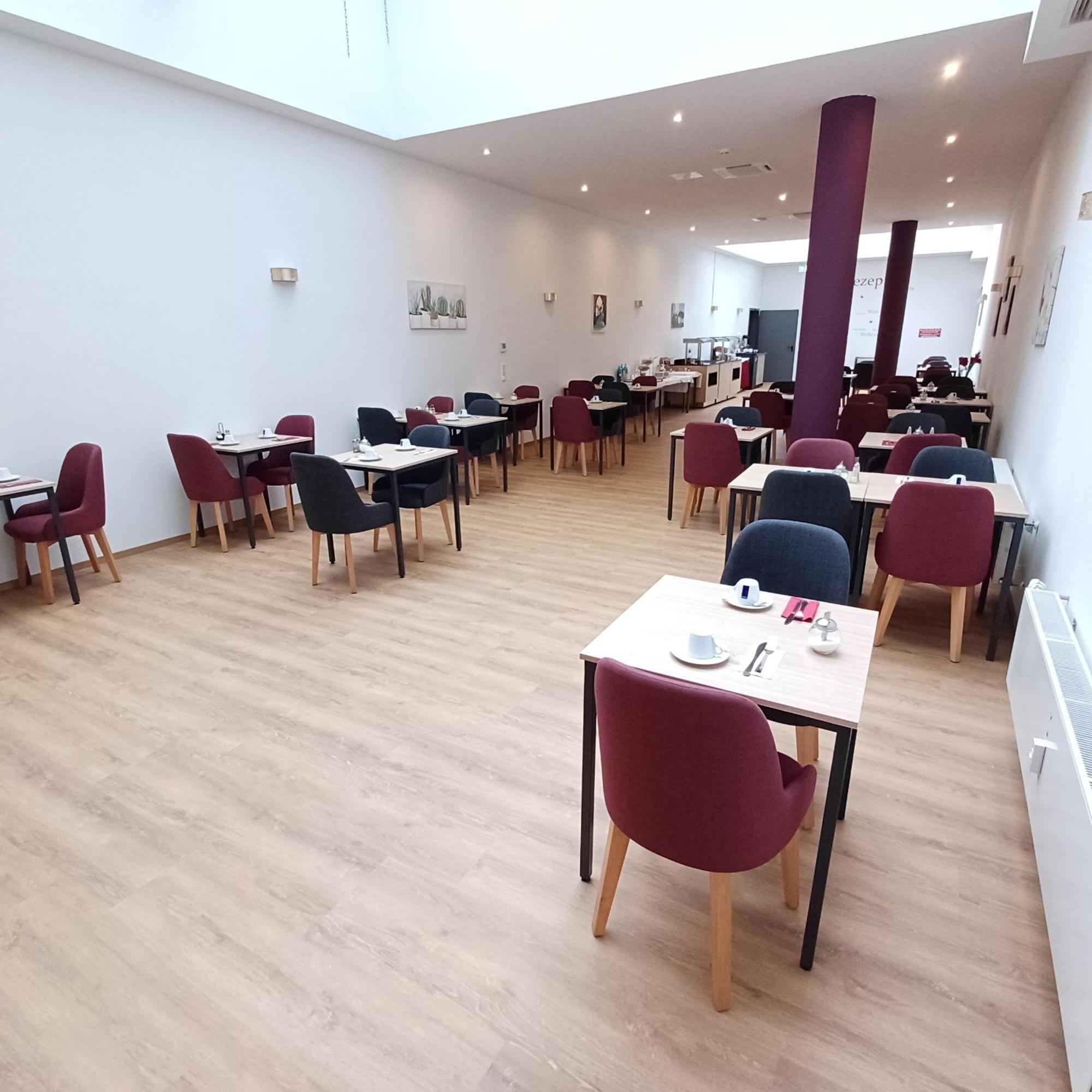 Trip Inn Hotel Duesseldorf นอยส์ ภายนอก รูปภาพ