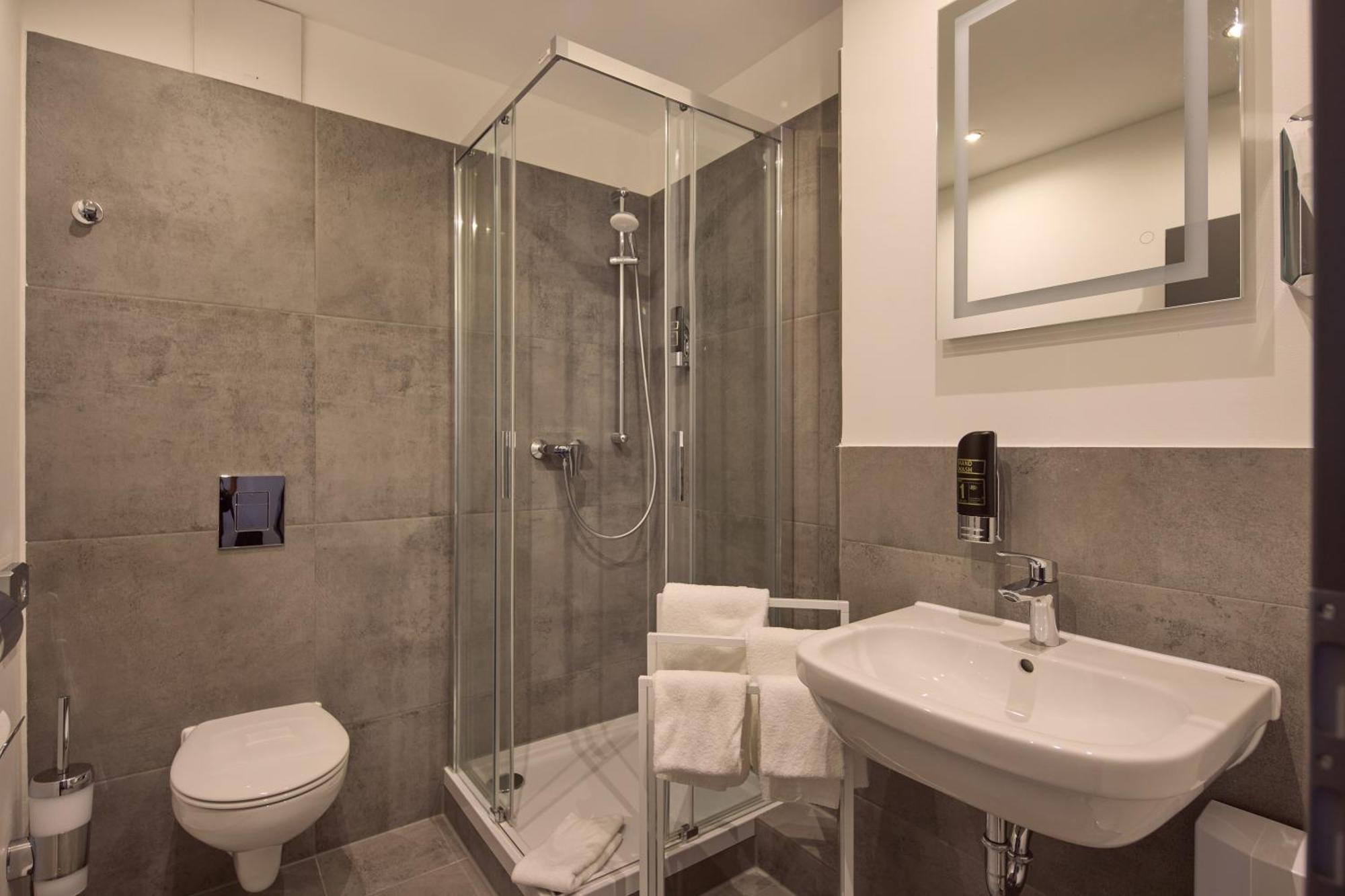 Trip Inn Hotel Duesseldorf นอยส์ ภายนอก รูปภาพ