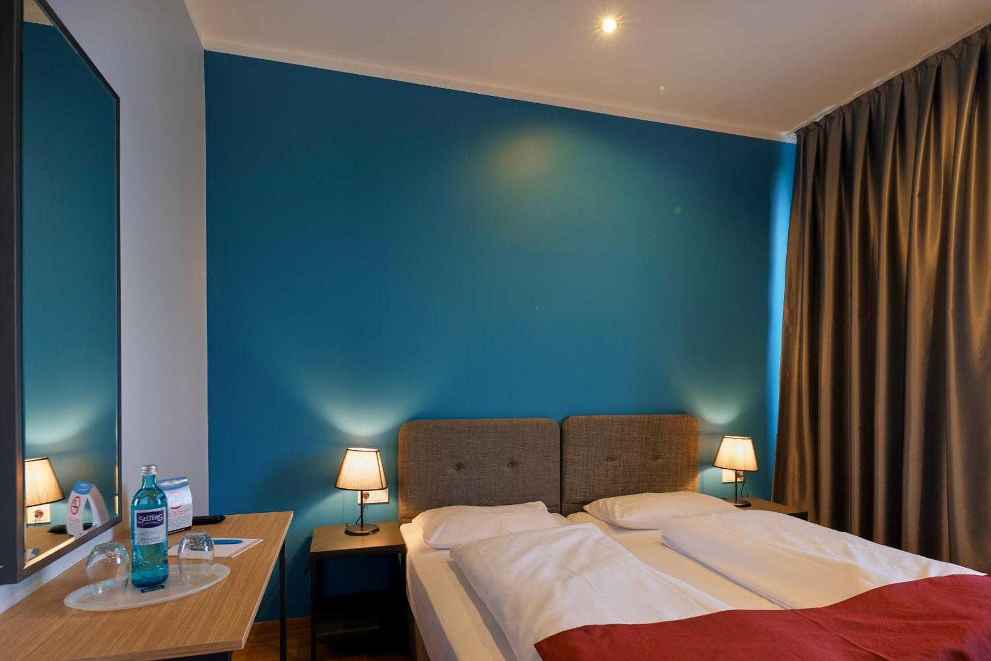 Trip Inn Hotel Duesseldorf นอยส์ ภายนอก รูปภาพ